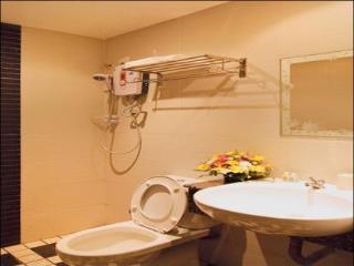 Rose Cottage Hotel Bandar Seri Alam Johor Bahru Exterior photo
